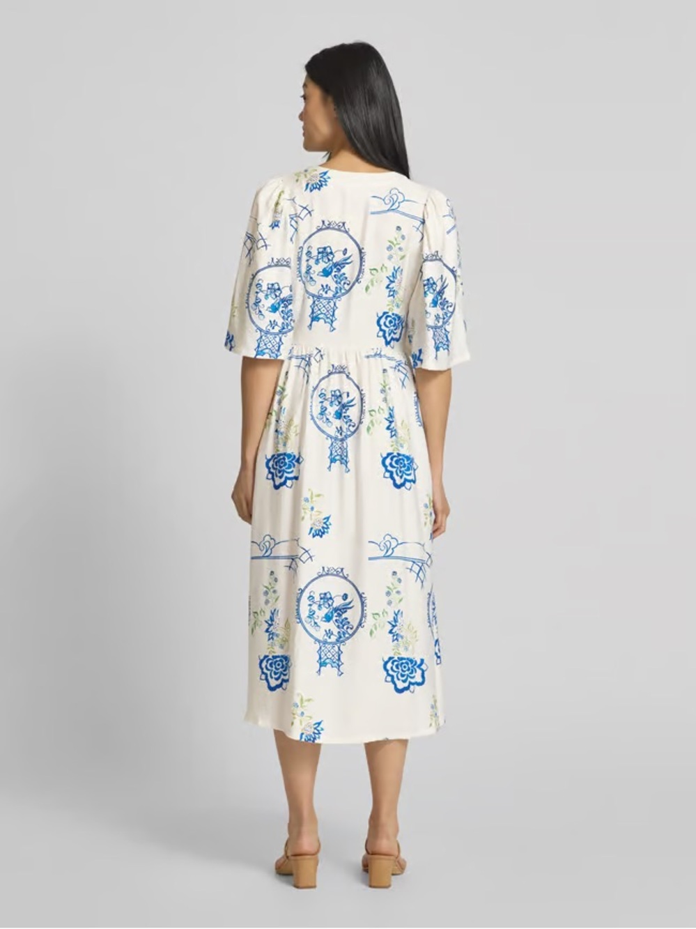ICHI White & Blue Floral Maxi Wrap Dress - Picture 4 of 9
